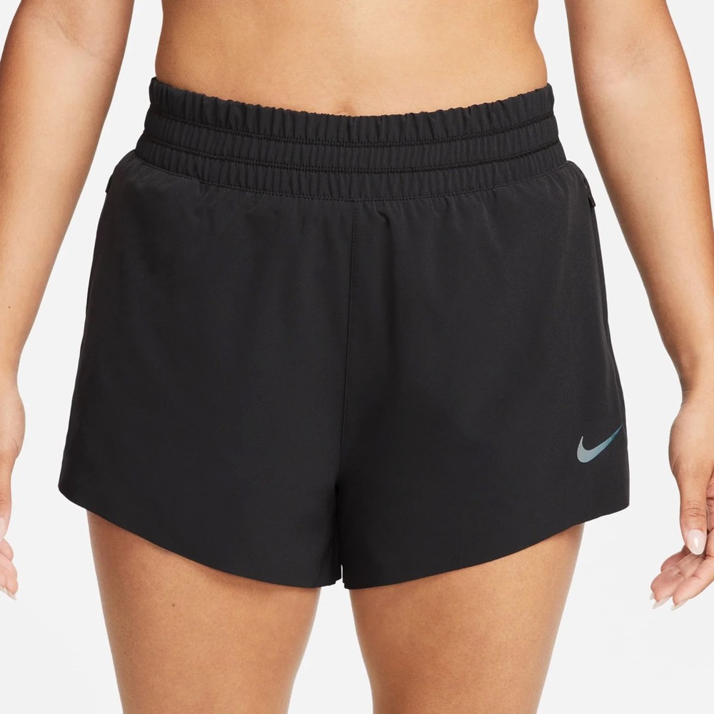 NIKE DRI-FIT SHORT | SIZE X-LARGE | BLACK